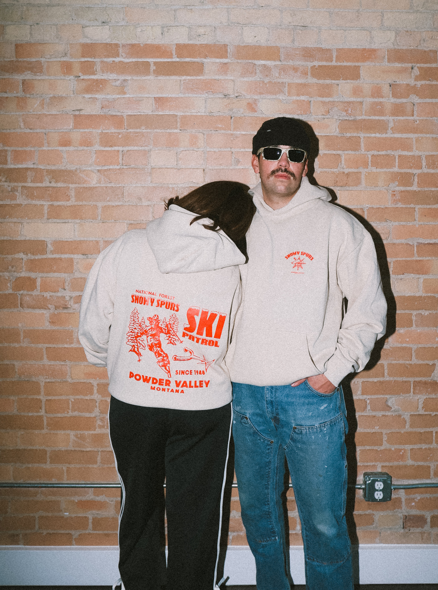 Snowy Spurs Hoodie - Hvyweight