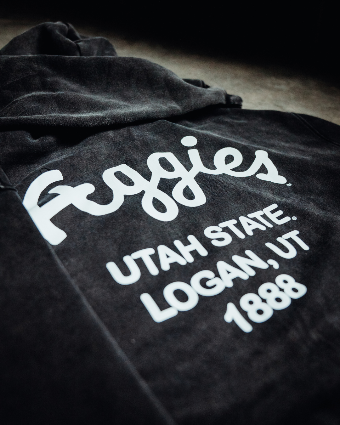 USU -  Classic Zip - Black
