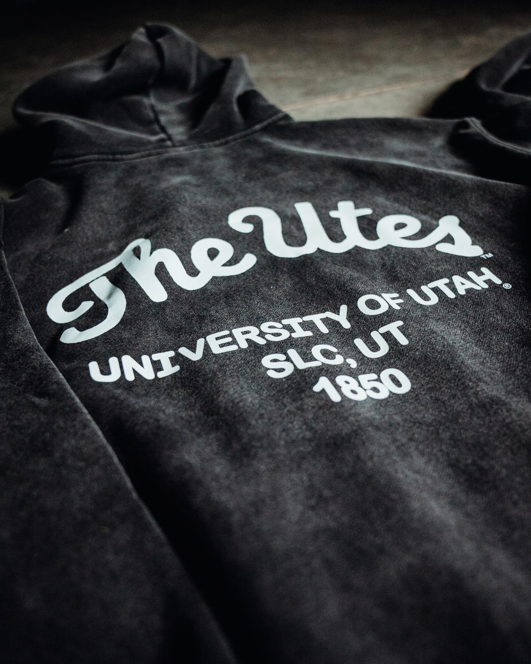 Utah -  Classic Zip - Black